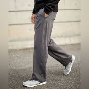 Lululemon Kung Fu Pant Heathered Soot Sz L